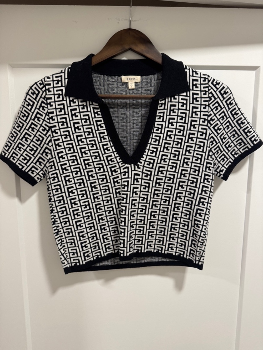 Debut Black & White Geometric Knit Polo Crop Top